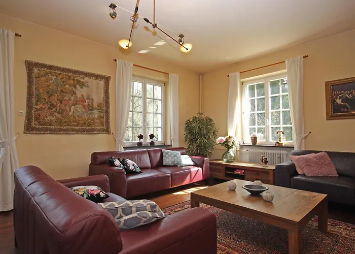 Nyaraló Alte Pfarrhaus *