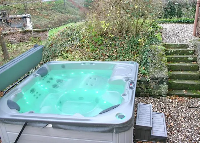 Nyaraló Alte Pfarrhaus Malberg